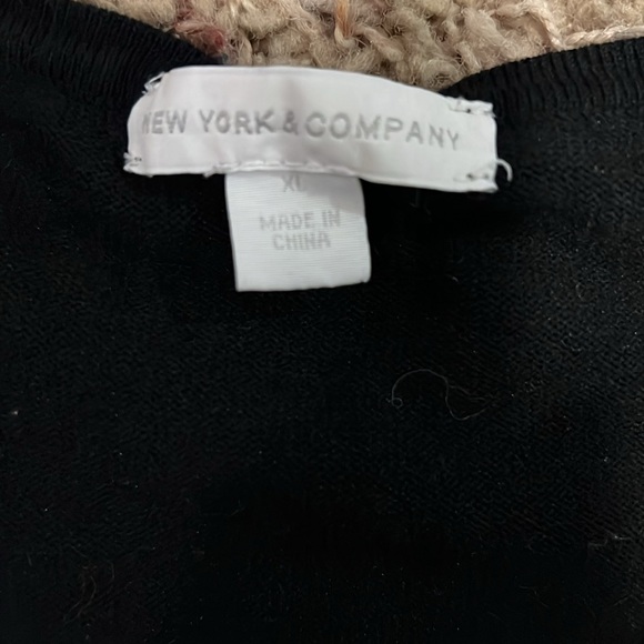 New York & Company faux wrap top - Picture 4 of 8